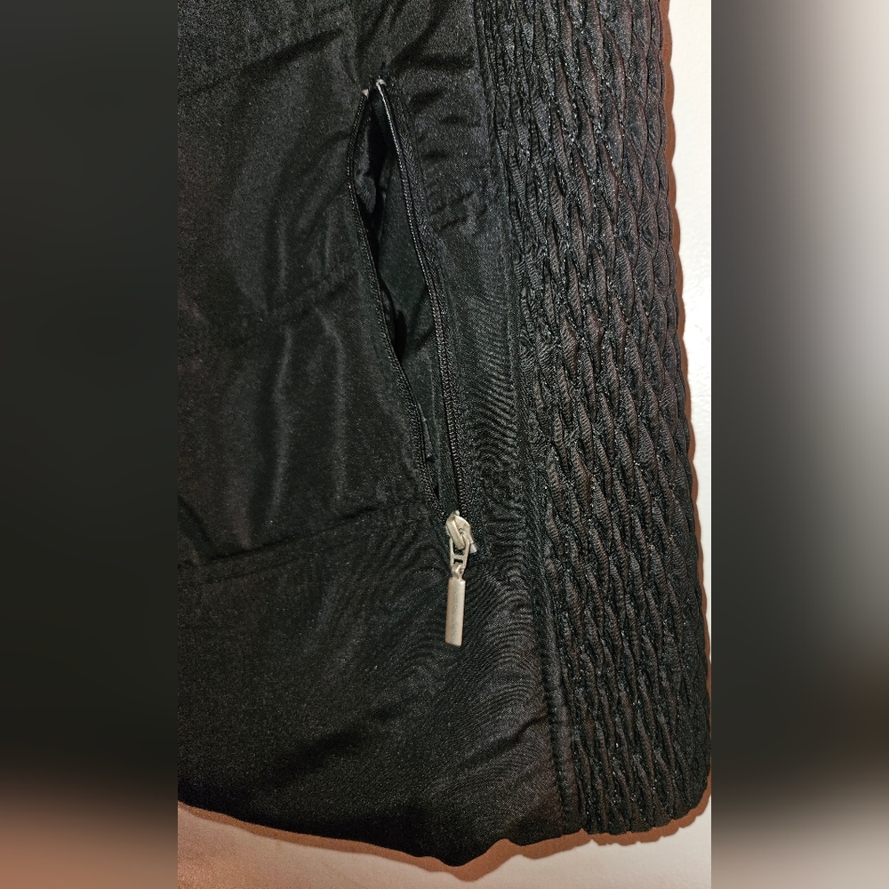 Vest - Picture 4 of 5